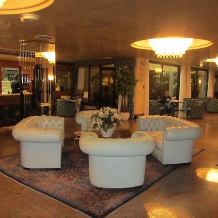 סאסארי Hotel Leonardo Da Vinci מראה חיצוני תמונה