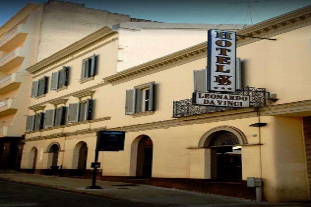 סאסארי Hotel Leonardo Da Vinci מראה חיצוני תמונה