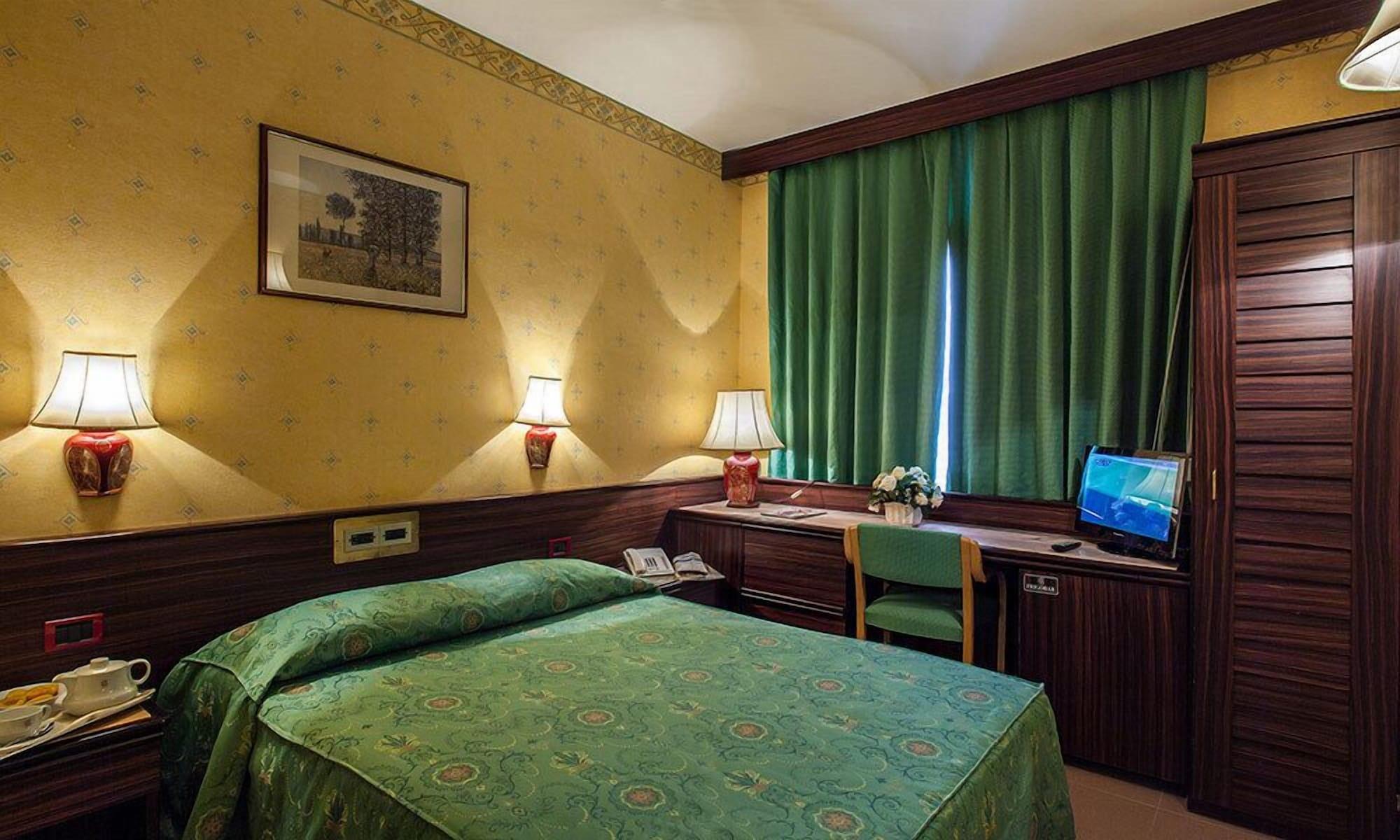 סאסארי Hotel Leonardo Da Vinci מראה חיצוני תמונה