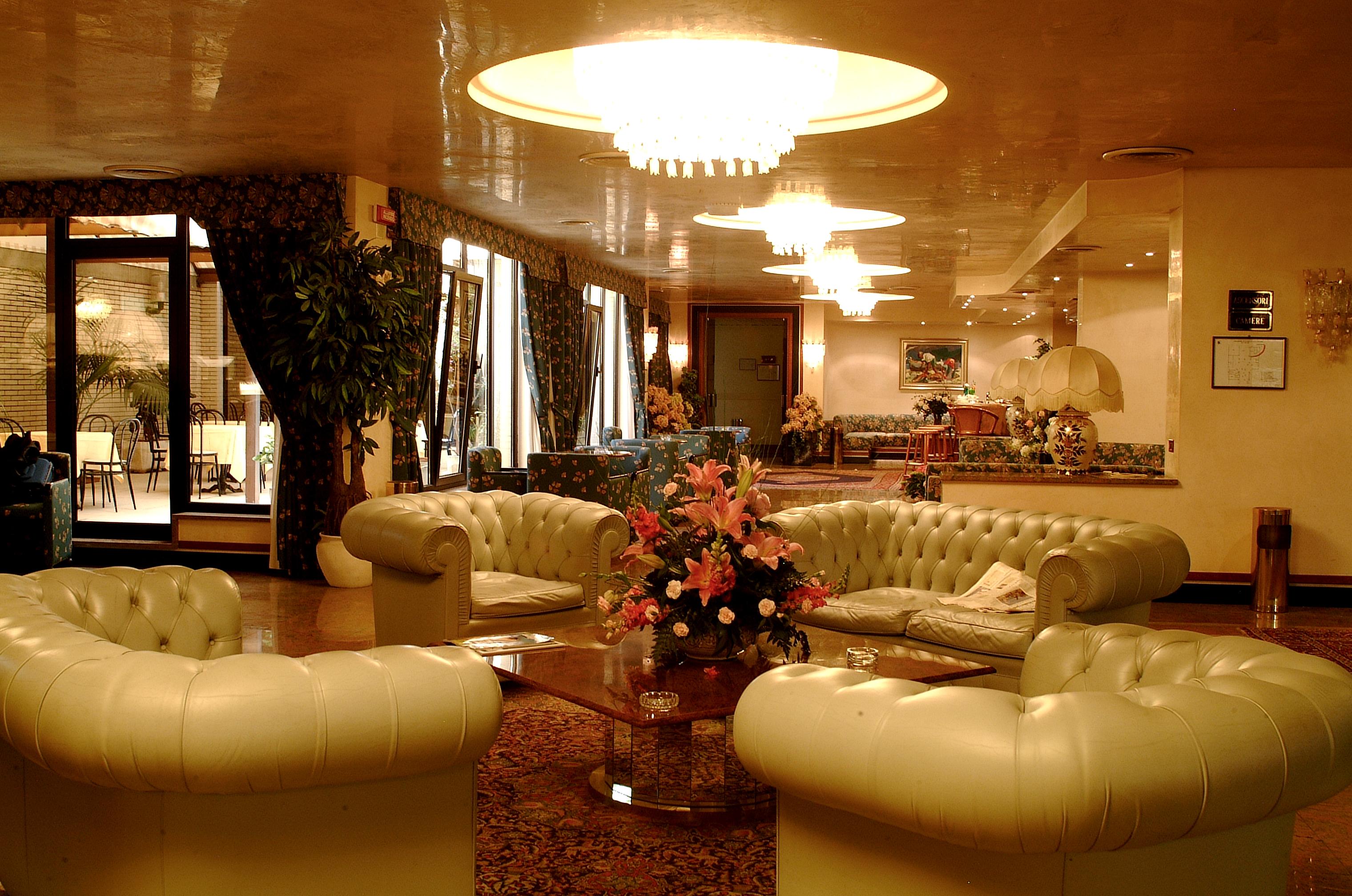 סאסארי Hotel Leonardo Da Vinci מראה חיצוני תמונה