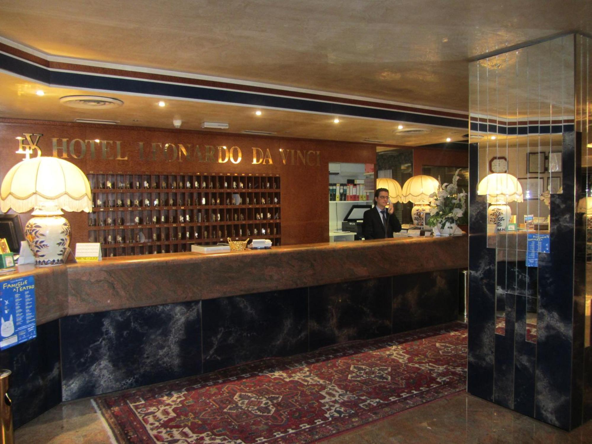 סאסארי Hotel Leonardo Da Vinci מראה חיצוני תמונה