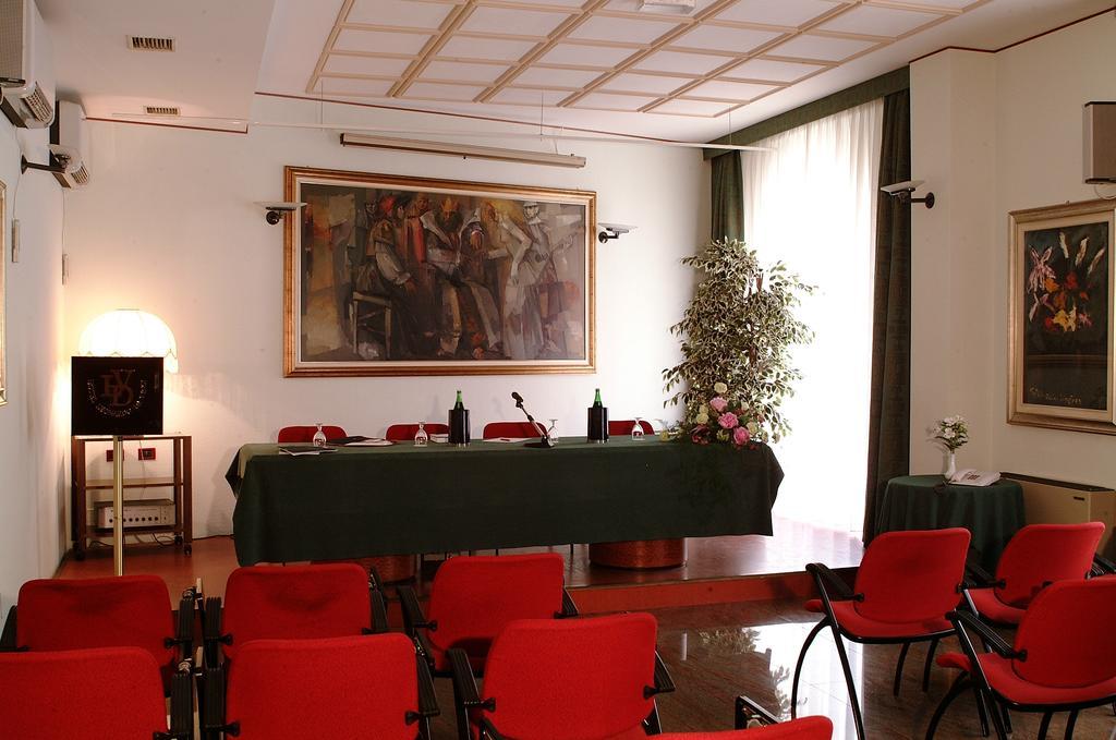 סאסארי Hotel Leonardo Da Vinci מראה חיצוני תמונה