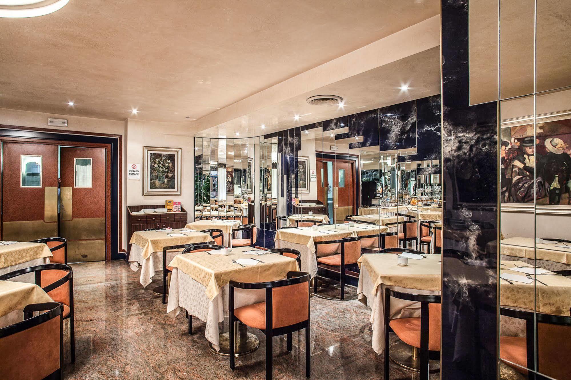 סאסארי Hotel Leonardo Da Vinci מראה חיצוני תמונה