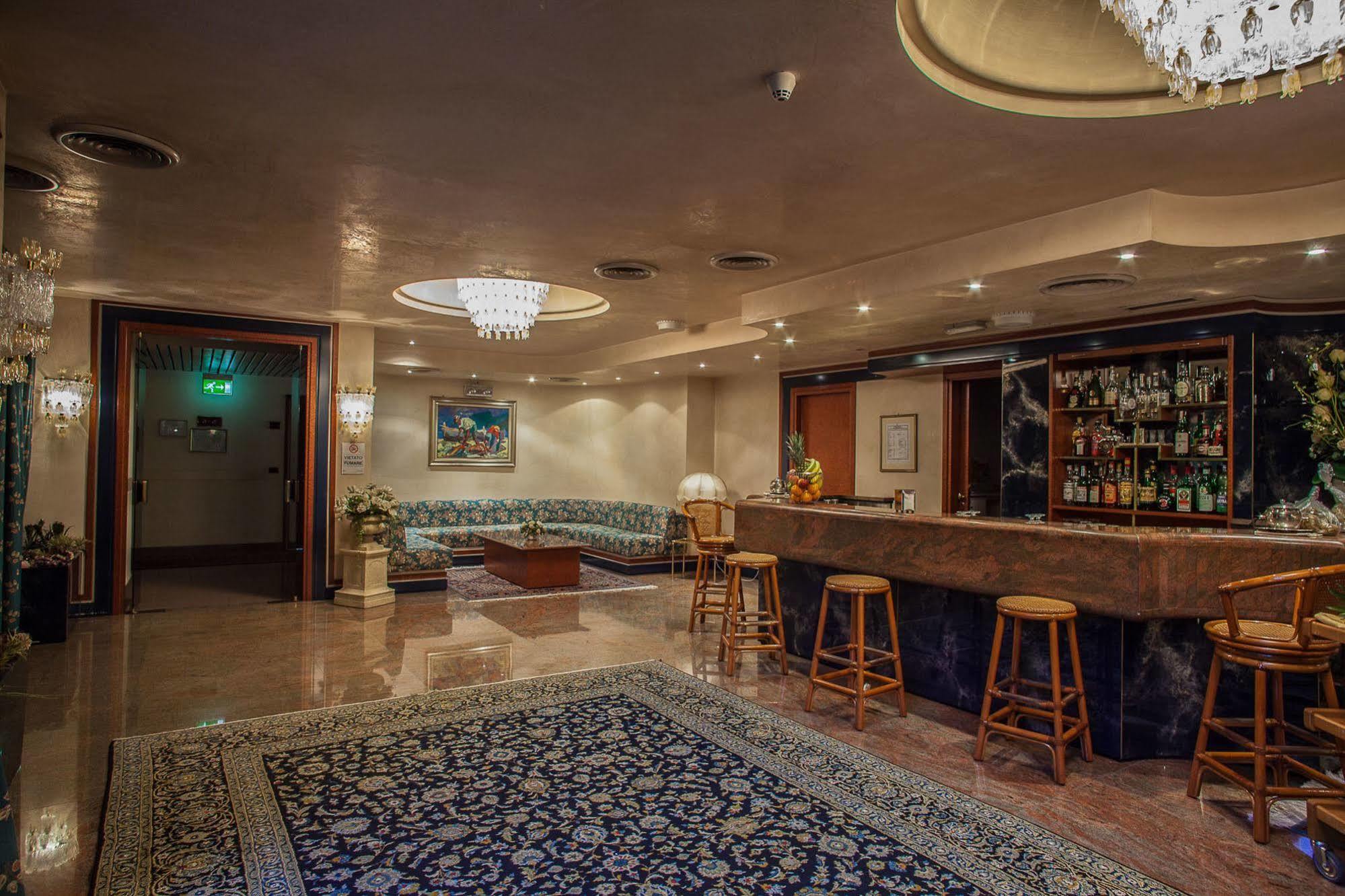 סאסארי Hotel Leonardo Da Vinci מראה חיצוני תמונה