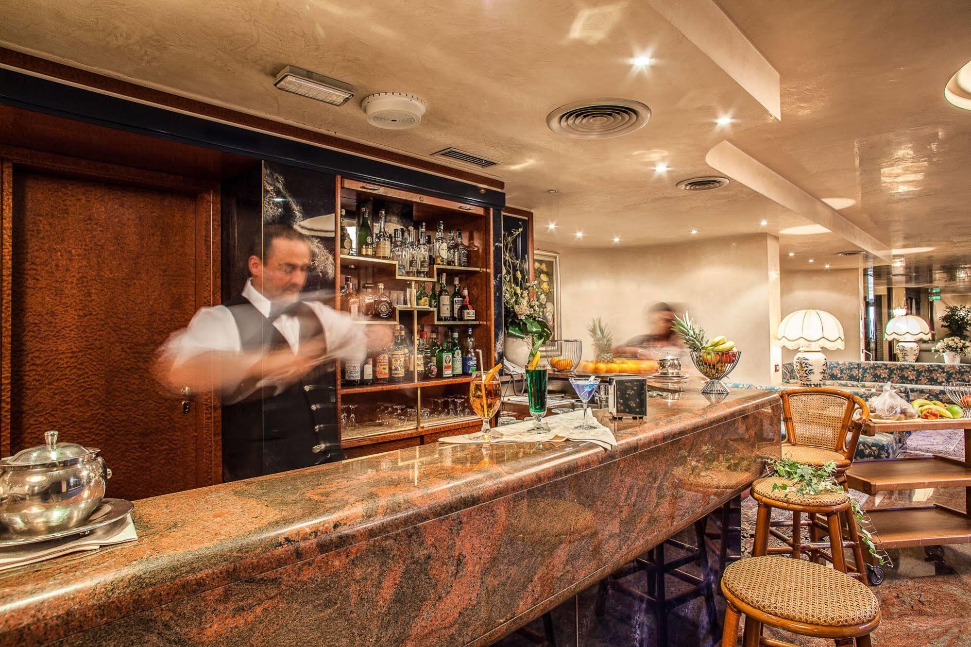 סאסארי Hotel Leonardo Da Vinci מראה חיצוני תמונה